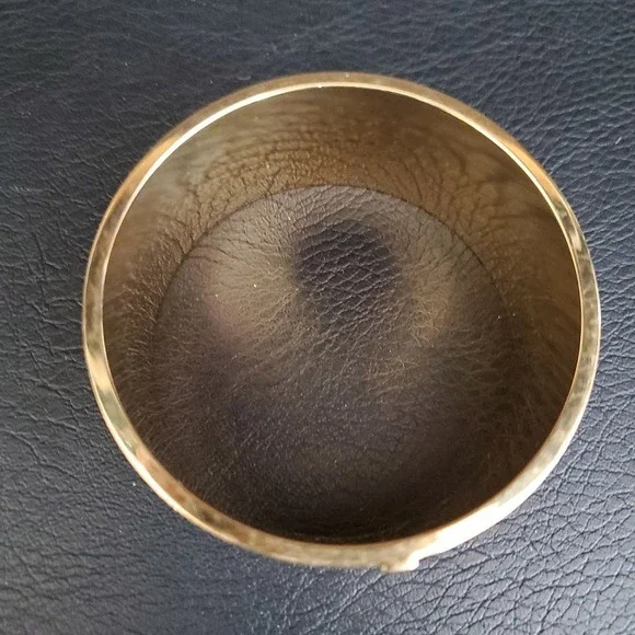 Kate Spade New York Floral Enamel Bangle Bracelet Burgundy Pink Gold Tone Wide - Picture 6 of 6